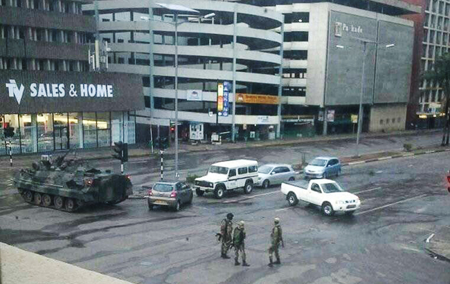 Переворот в Зімбабве: військові заперечують путч